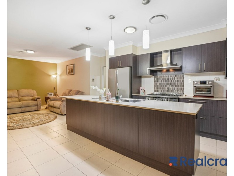 40 Colebrook Crescent, Doolandella QLD 4077