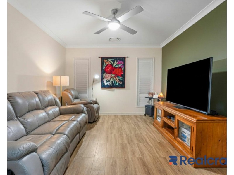 40 Colebrook Crescent, Doolandella QLD 4077