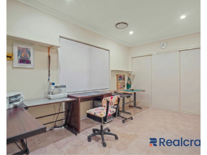 40 Colebrook Crescent, Doolandella QLD 4077