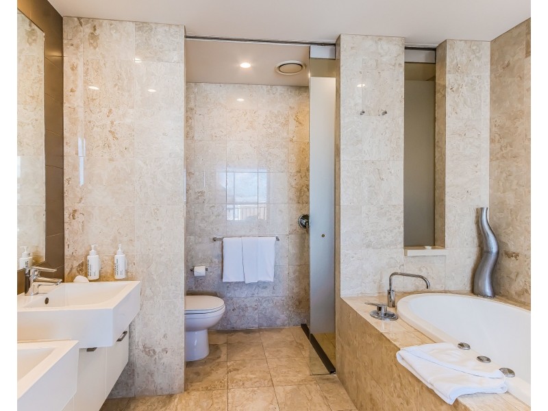 340/9-13 Dianella Drive, Casuarina NSW 2487