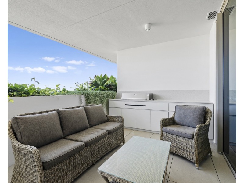 304/5 Grand Parade, Casuarina NSW 2487