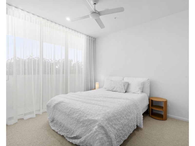 304/5 Grand Parade, Casuarina NSW 2487