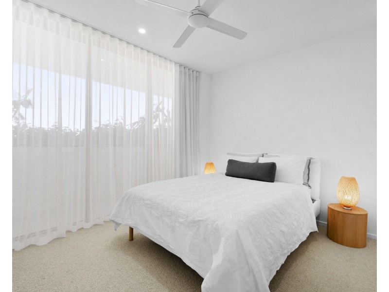 304/5 Grand Parade, Casuarina NSW 2487