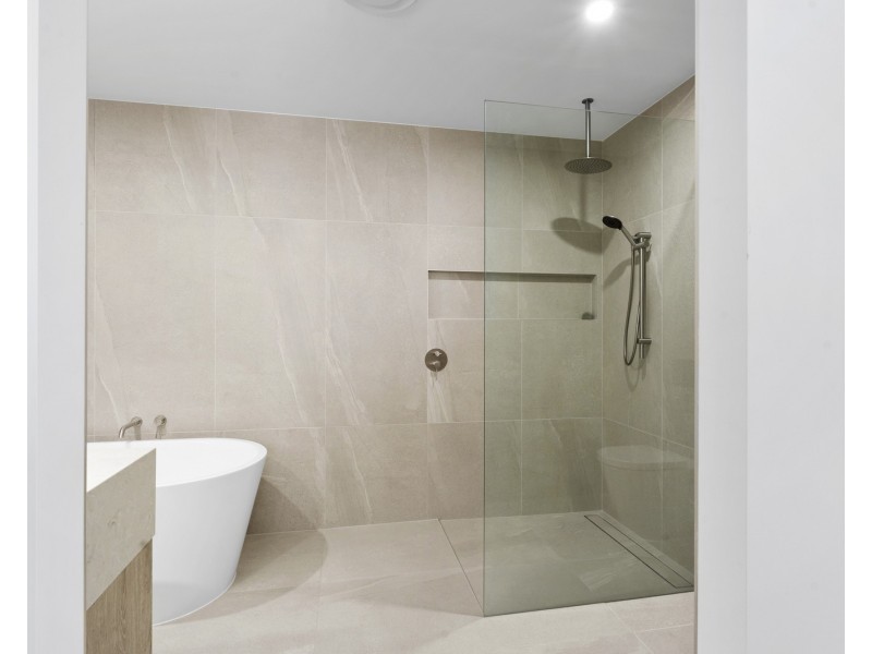 304/5 Grand Parade, Casuarina NSW 2487