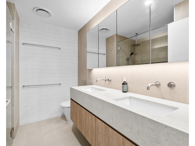 304/5 Grand Parade, Casuarina NSW 2487