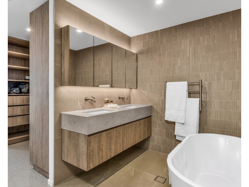 304/5 Grand Parade, Casuarina NSW 2487