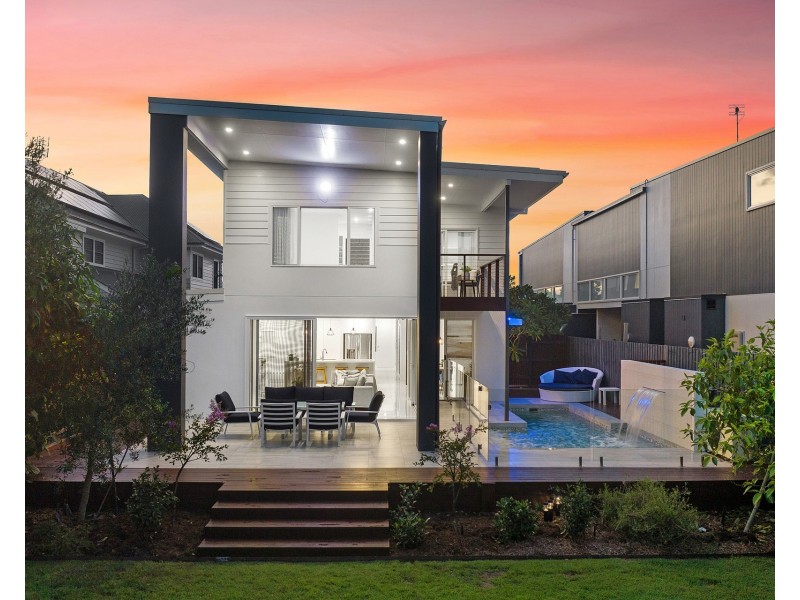 17 Daybreak Boulevard, Casuarina NSW 2487