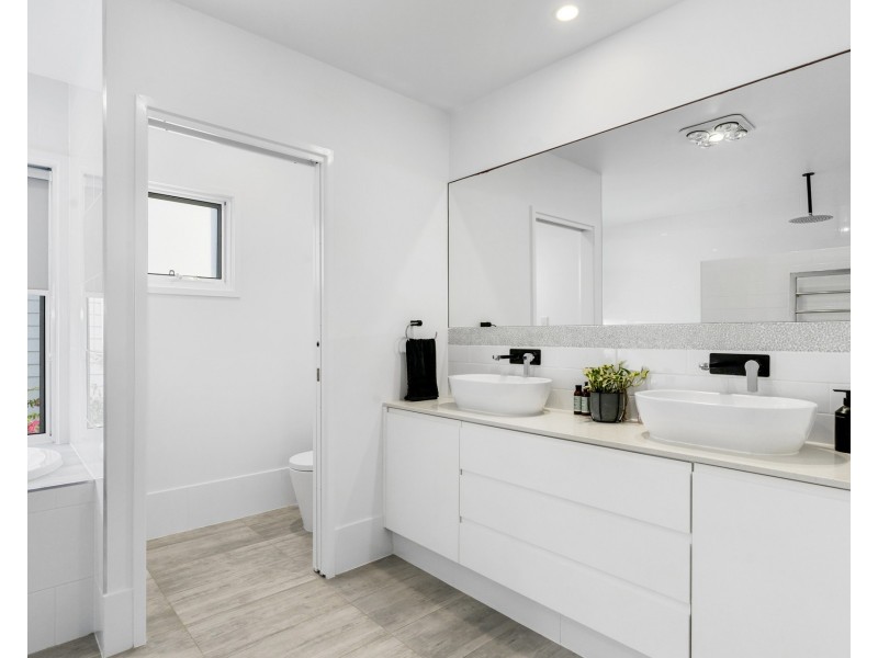 17 Daybreak Boulevard, Casuarina NSW 2487