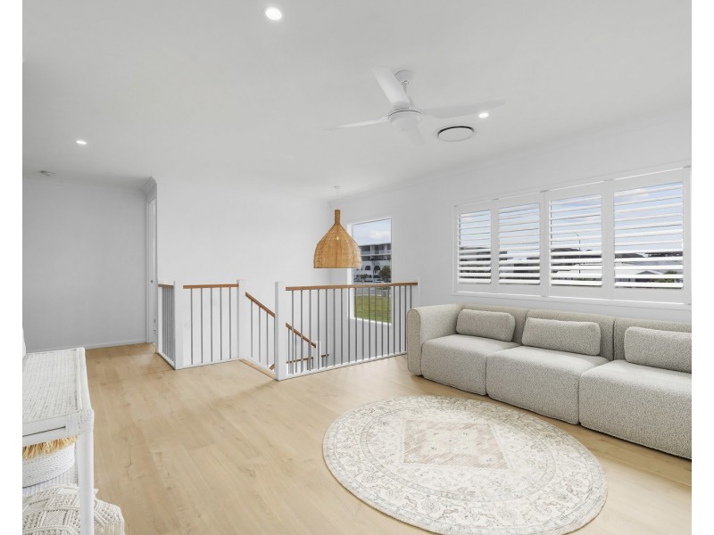 6 Candlenut Street, Casuarina NSW 2487