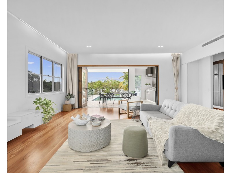 17 Wommin Lake Crescent, Fingal Head NSW 2487