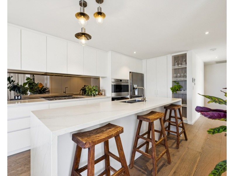 101/88 Jefferson Lane, Palm Beach QLD 4221