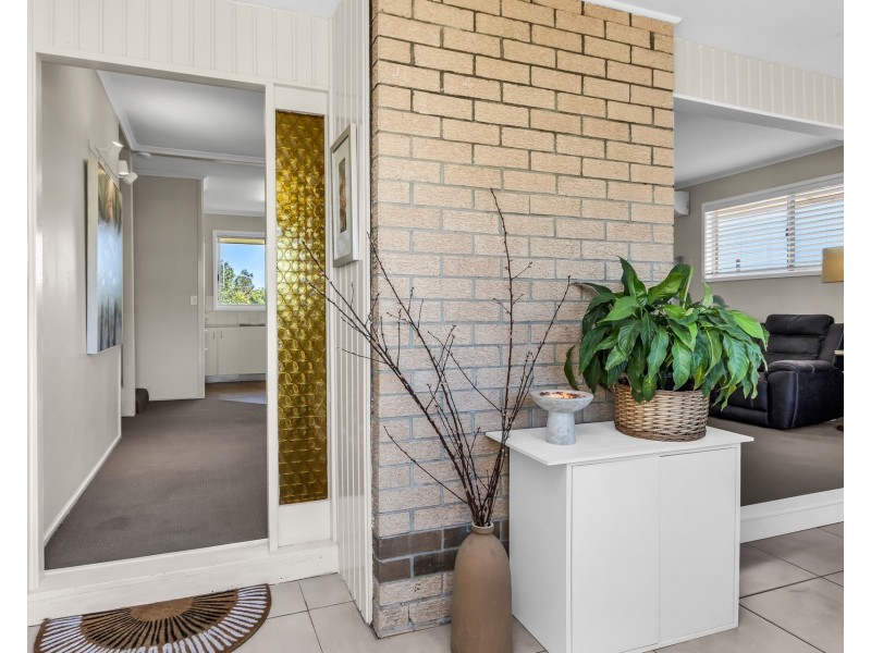 17 Tweed Coast Road, Pottsville NSW 2489