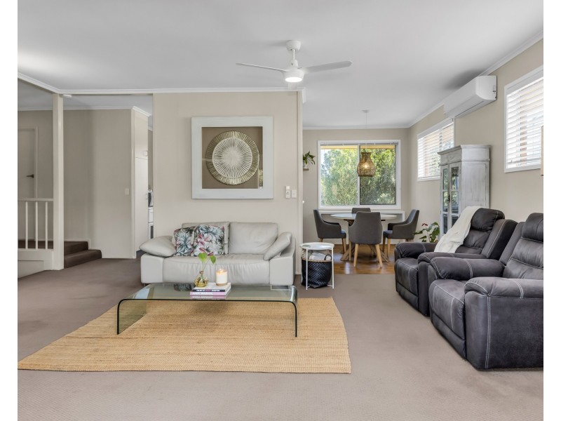 17 Tweed Coast Road, Pottsville NSW 2489