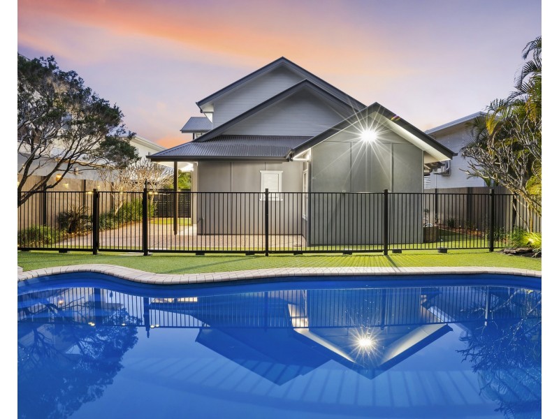 694 Casuarina Way, Casuarina NSW 2487