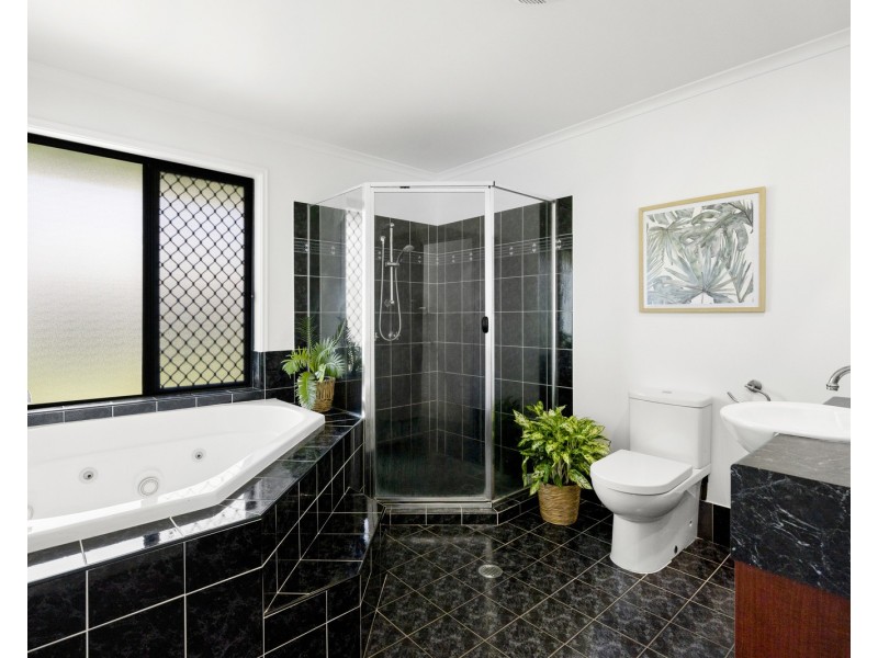 45 Border Crescent, Pottsville NSW 2489