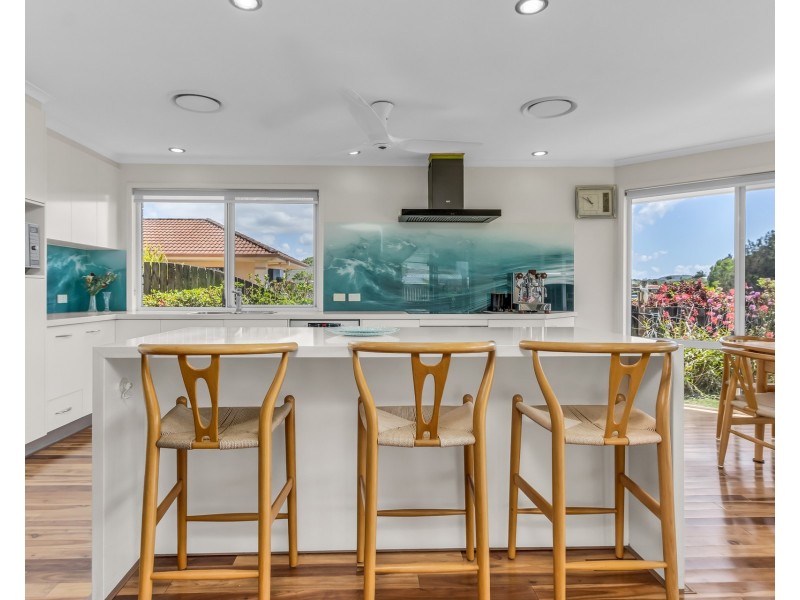 15 Edward Avenue, Pottsville NSW 2489