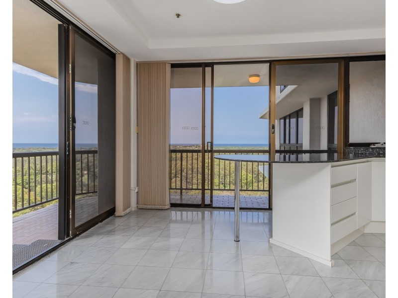 1702/22  Kirkwood Road, Tweed Heads NSW 2485