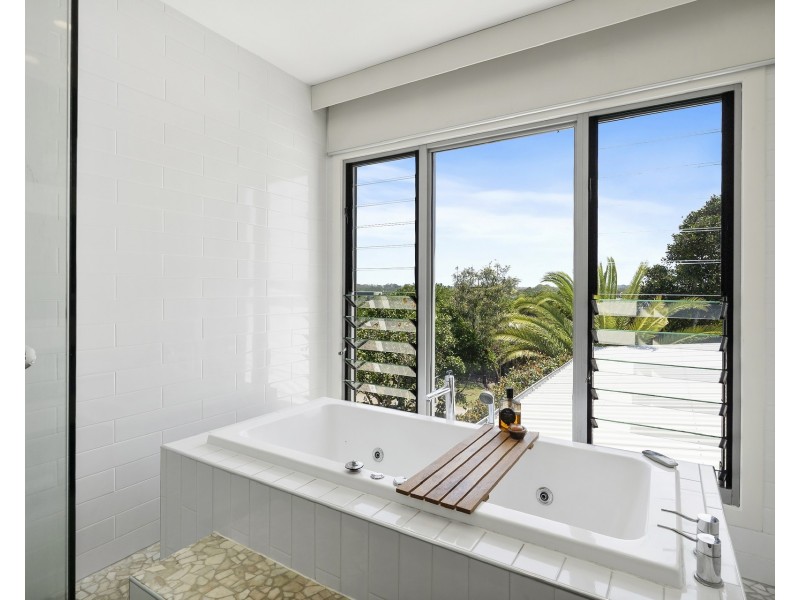 17 Salt Water Crescent, Kingscliff NSW 2487