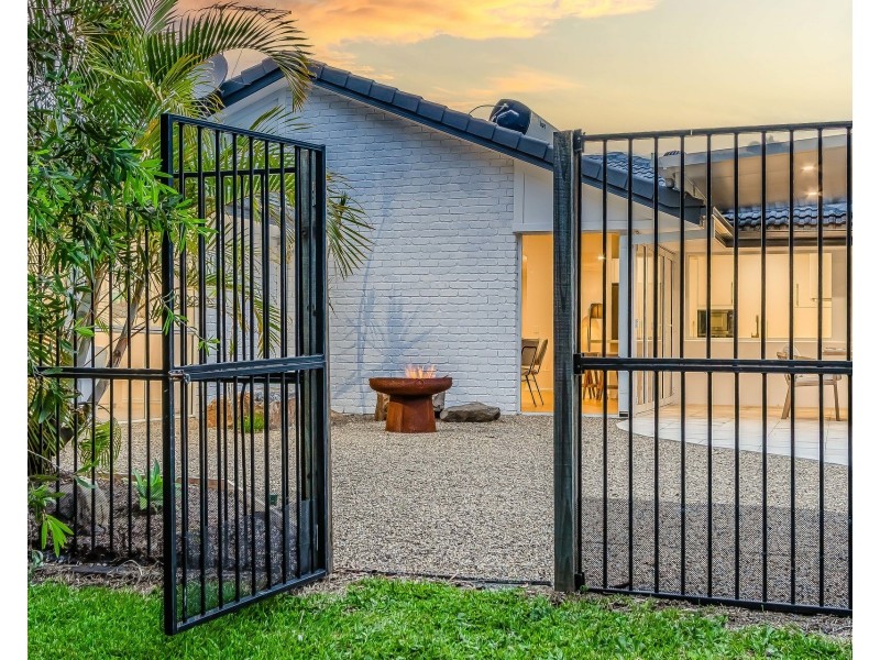 46 McKenzie Avenue, Pottsville NSW 2489