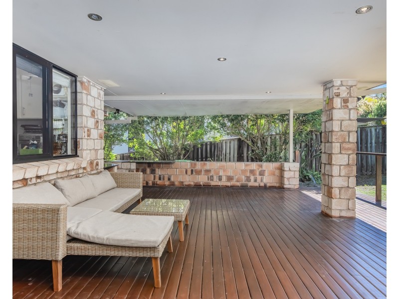 6 Glasshouse Drive, Varsity Lakes QLD 4227