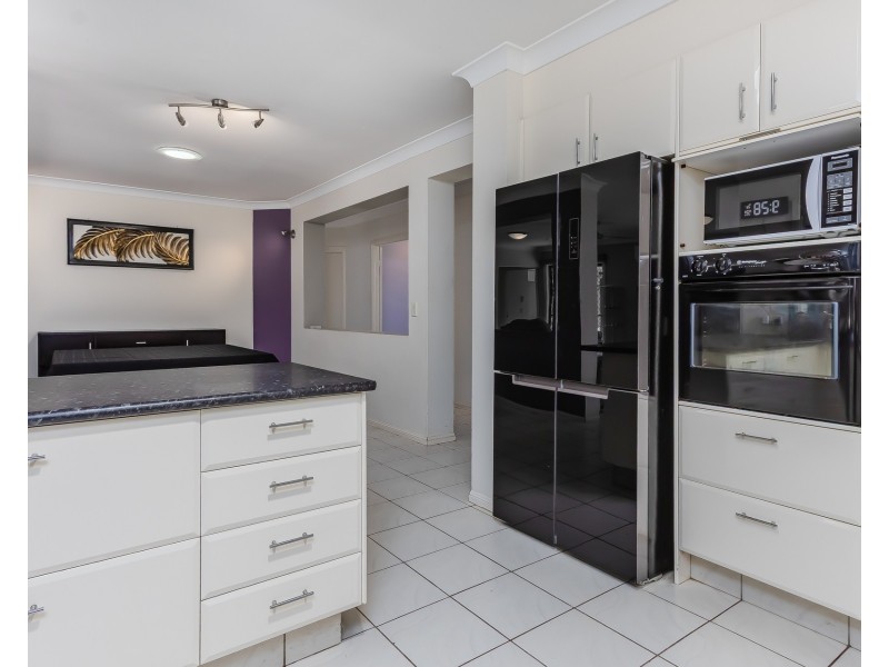 6 Glasshouse Drive, Varsity Lakes QLD 4227