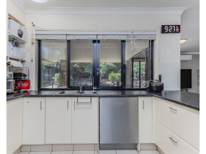 6 Glasshouse Drive, Varsity Lakes QLD 4227