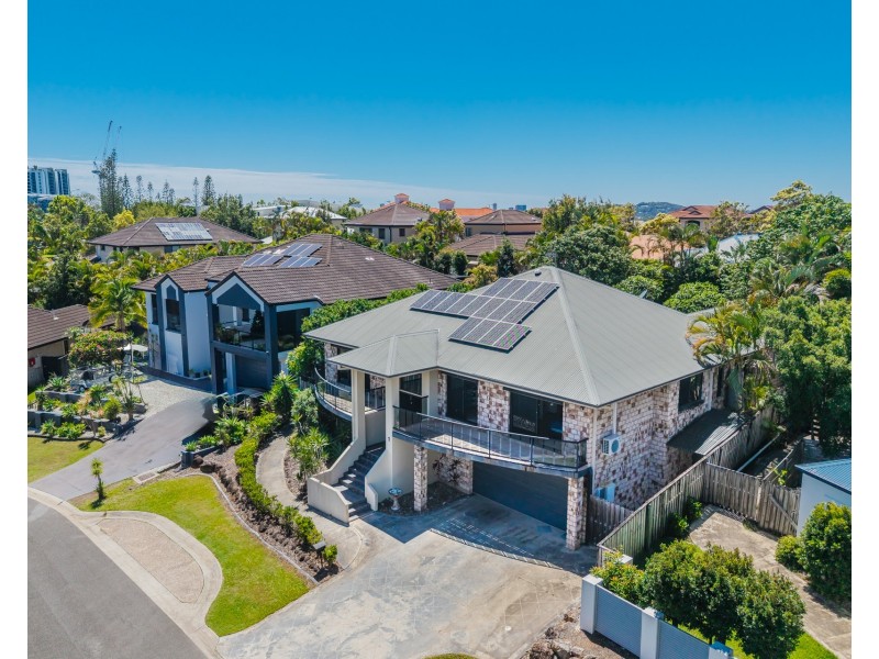 6 Glasshouse Drive, Varsity Lakes QLD 4227