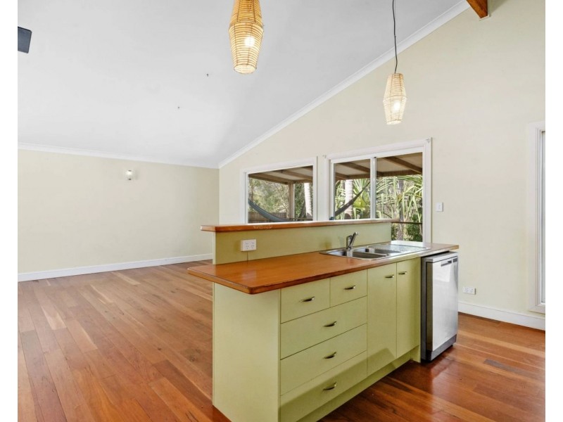 13 Flintwood Street, Pottsville NSW 2489