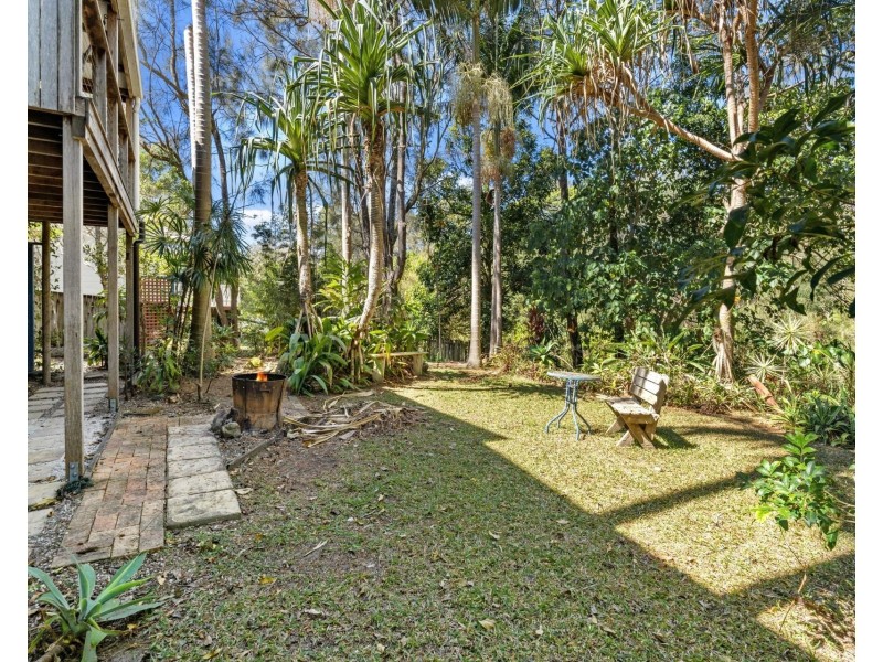 13 Flintwood Street, Pottsville NSW 2489