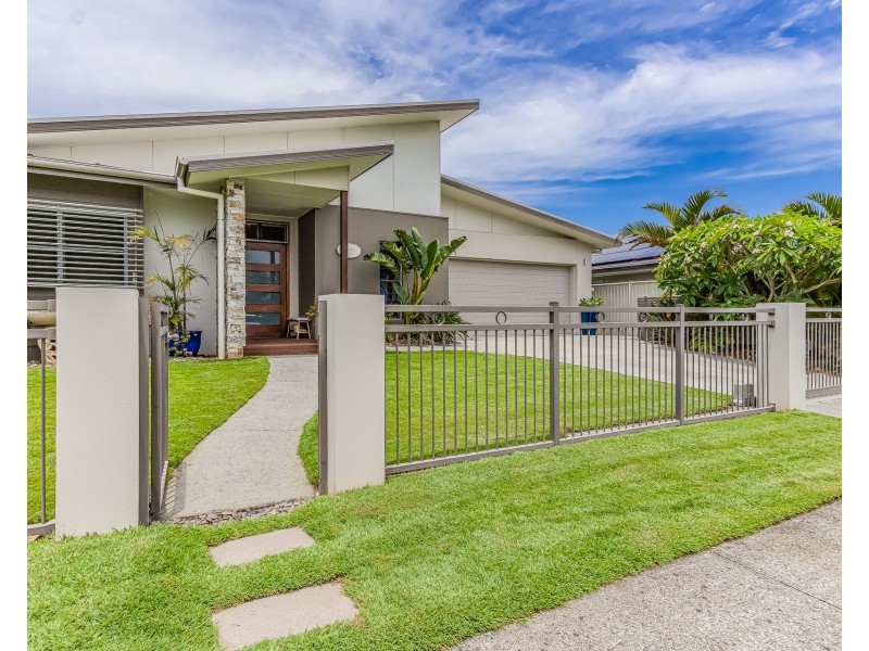 187 Overall Drive, Pottsville NSW 2489