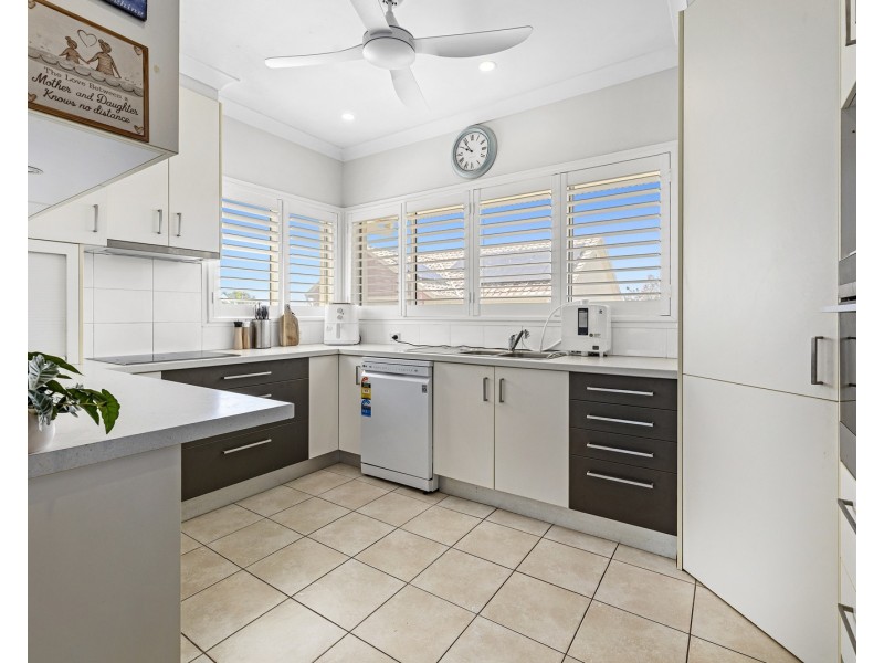 2/4 Second Avenue, Tweed Heads NSW 2485