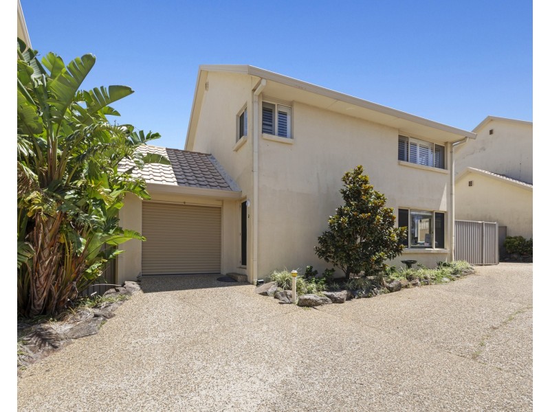 2/4 Second Avenue, Tweed Heads NSW 2485