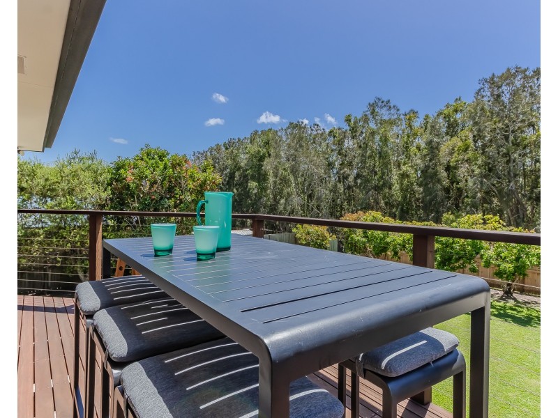 127 Overall Drive, Pottsville NSW 2489