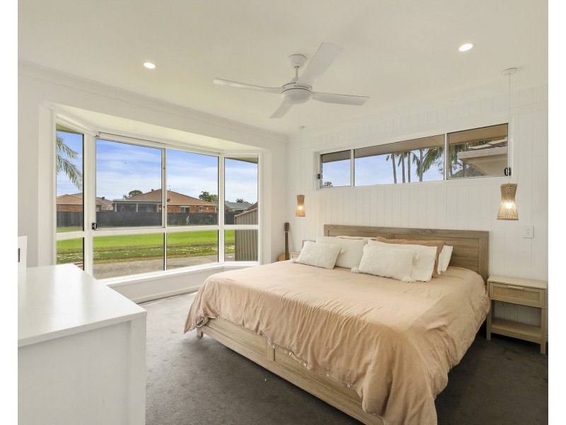 2/325 Darlington Drive, Banora Point NSW 2486