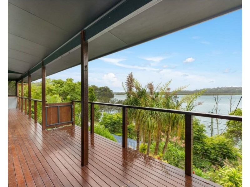 136 Broadwater Esplanade, Bilambil Heights NSW 2486