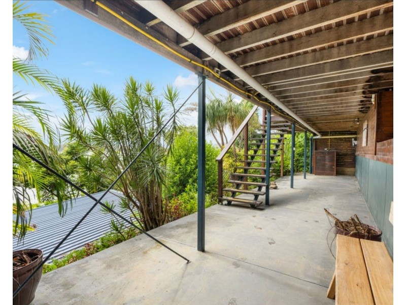 136 Broadwater Esplanade, Bilambil Heights NSW 2486