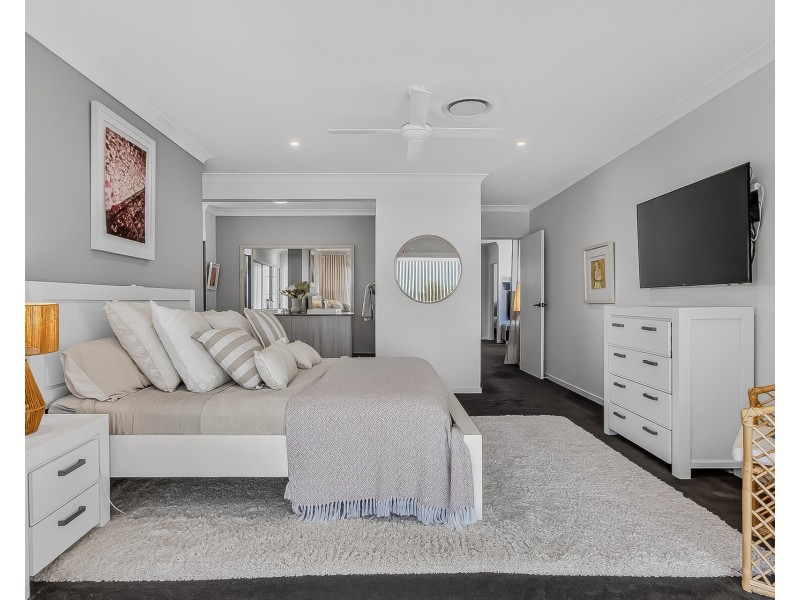 1 Suncatcher Lane, Casuarina NSW 2487