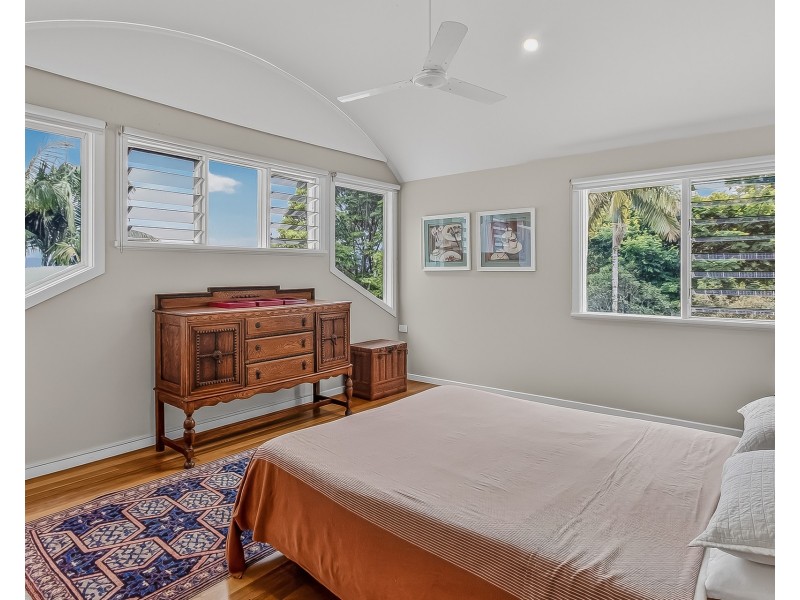 98 Hammond Drive, Clothiers Creek NSW 2484