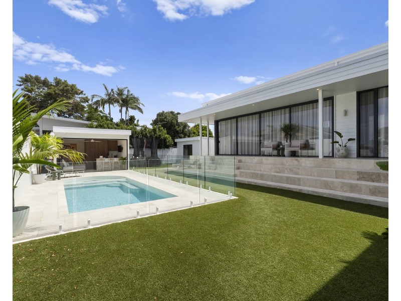 17 Ocean Street, Kingscliff NSW 2487