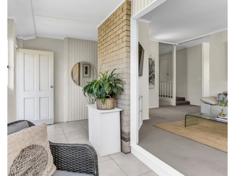 17 Tweed Coast Road, Pottsville NSW 2489