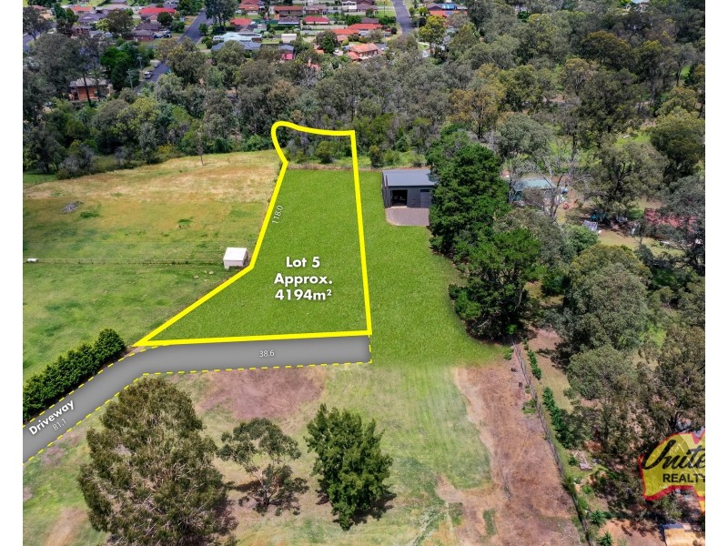 39 Hilton Park Road, Tahmoor NSW 2573