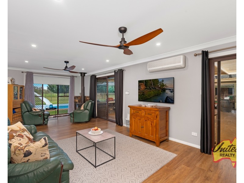 39 Waterfall Creek Road, The Oaks NSW 2570