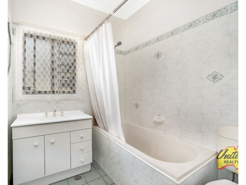 1 Duggan Street, Douglas Park NSW 2569