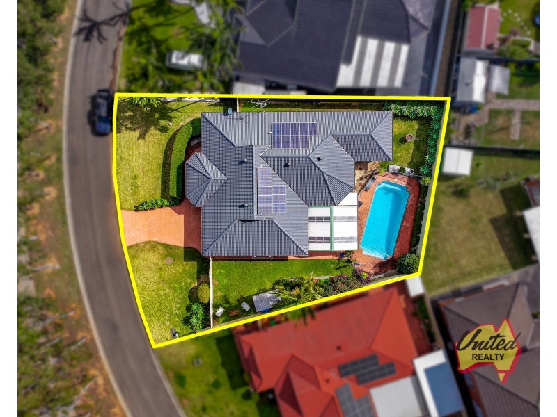 16 Stradbroke Avenue, Green Valley NSW 2168