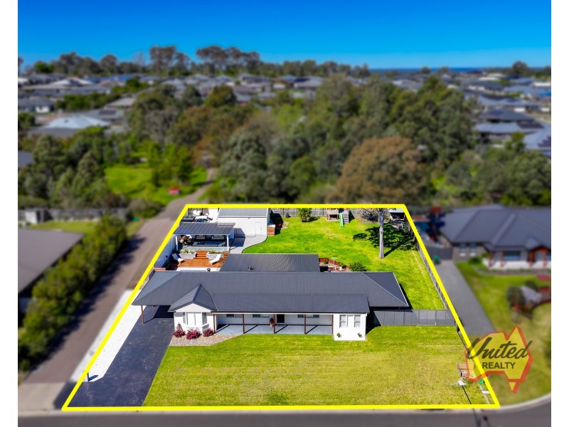 7 Tyrrell Place, The Oaks NSW 2570