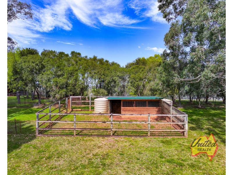 83 Wanawong Street, Belimbla Park NSW 2570