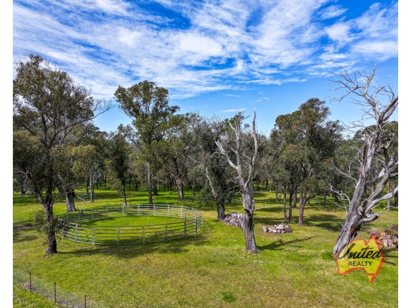 83 Wanawong Street, Belimbla Park NSW 2570