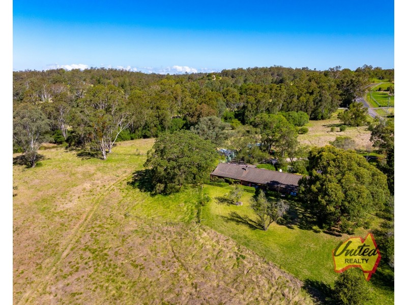 360 Wolstenholme Avenue, Greendale NSW 2745