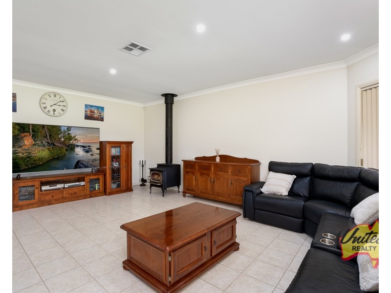 50 Braikfield Avenue, Kemps Creek NSW 2178