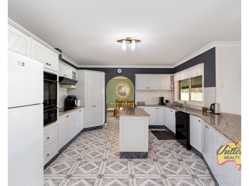 50 Braikfield Avenue, Kemps Creek NSW 2178